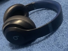 Beats by Dr. Dre Studio Pro Wireless Bluetooth Headphones - Black MQTP3LL/A