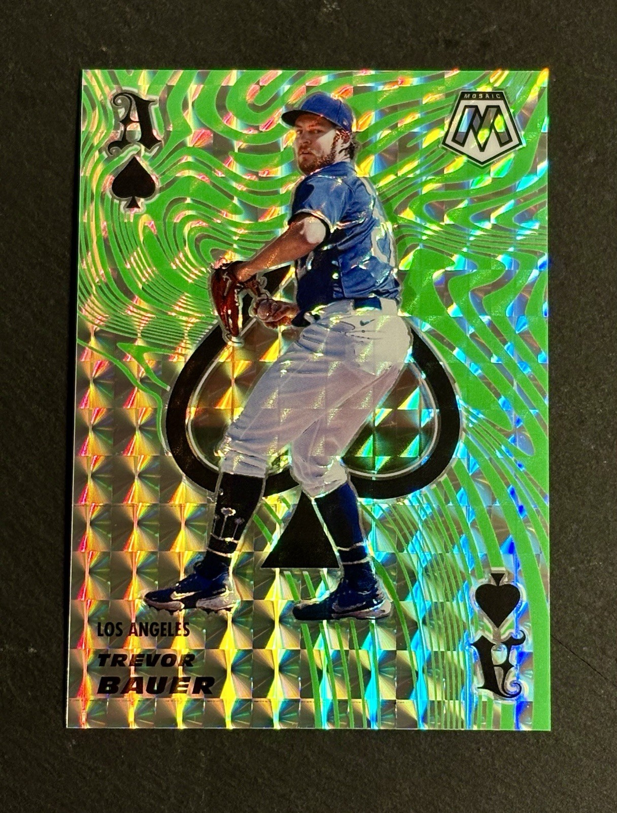 2021 Panini Mosaic - Aces Trevor Bauer #ACE6 Green Mosaic Prizm /10