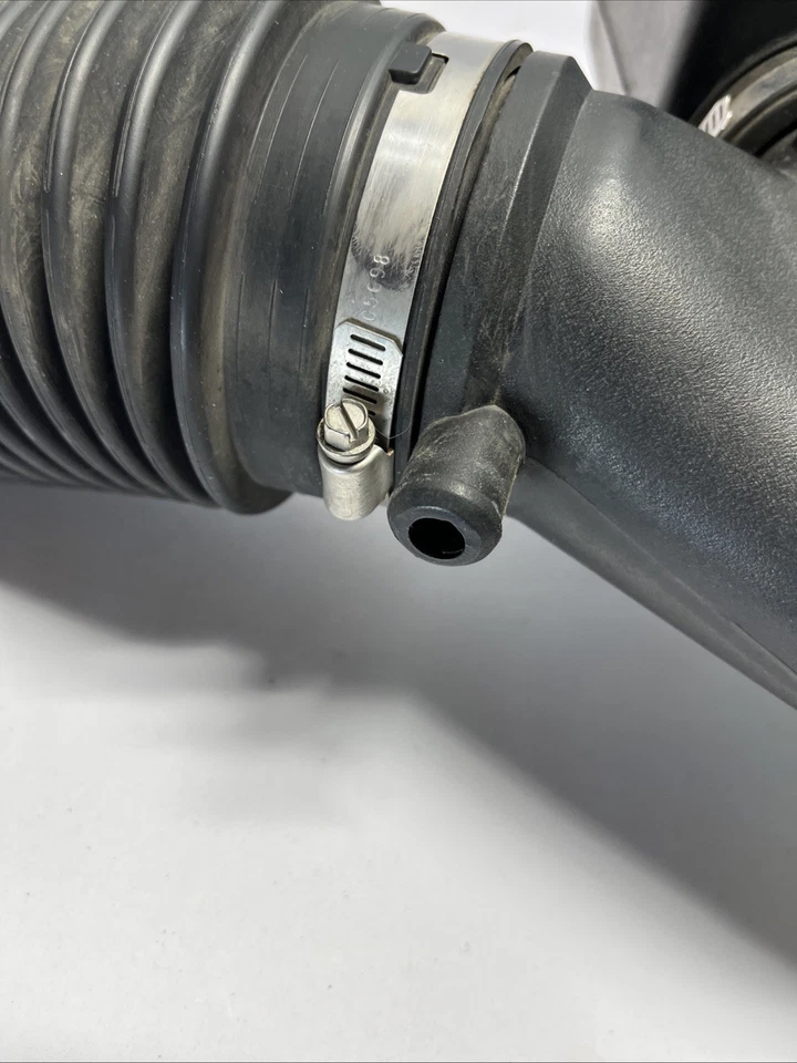 1995-1998 Chevy Silverado 5.7L V8 Vortec caixa de ar ressonador de entrada Tahoe mangueira OEM - Imagem 4 de 4