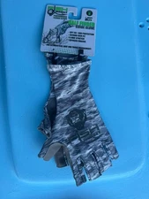 Fish Monkey Fishing Gloves FM11  1/2 Guide Glove Gray Water Camo size Medium