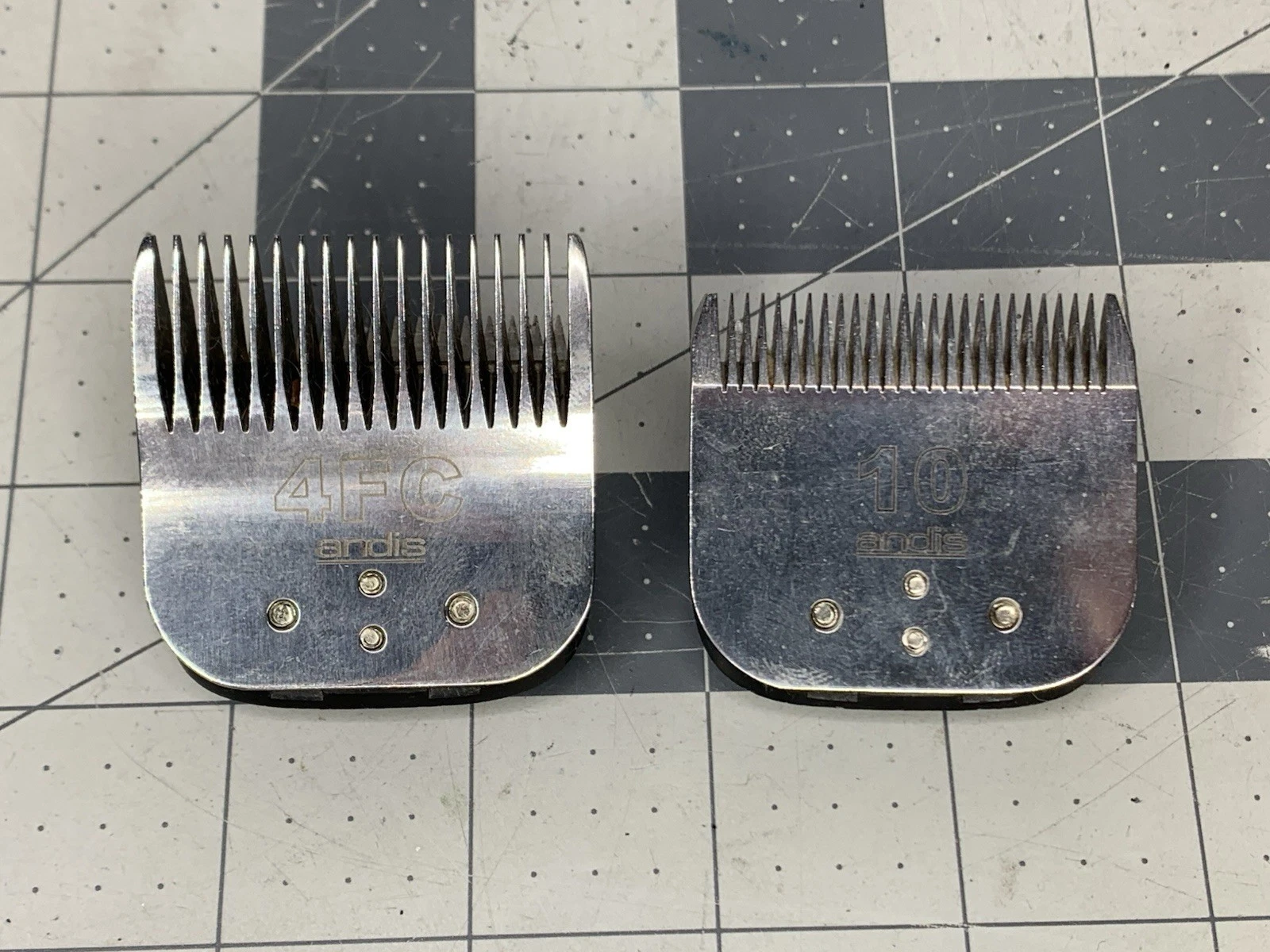 Andis Infused Steel Pet Clipper Blade Size 4FC & 10 Blades Lot (B1)