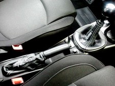 Alfa Romeo Mito Schaltsack Bremse Leder Schwarz + Stickerei Silber
