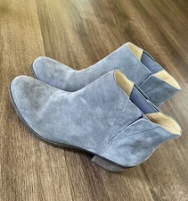 Lucky Brand Women's Baqira Boots Size 8 Suede Gray Leather Pull On Chelsea Comfy