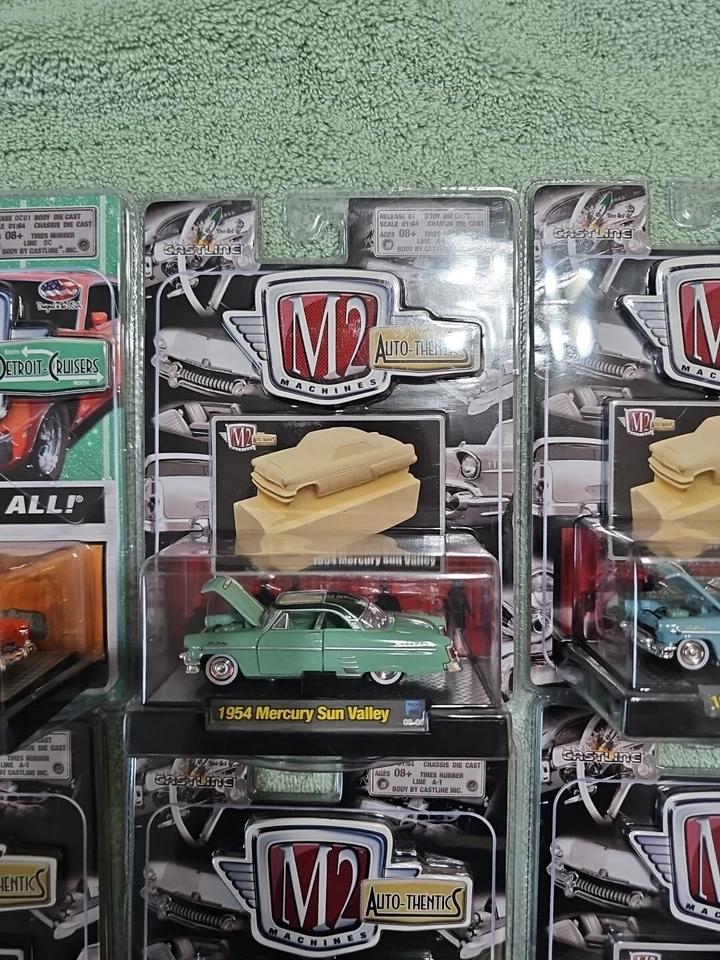 Máquinas M2 Auto-Thentics (lote de 6) 1:64 fundido a presión 1954 Mercury Sun Valley nuevo en caja  Foto 3 de 4