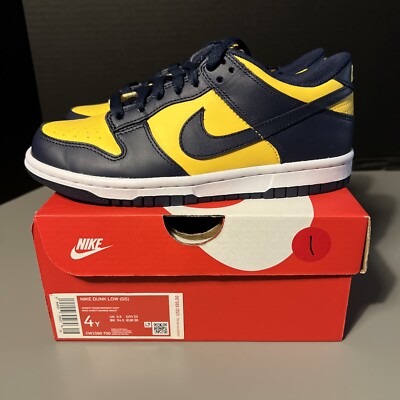 yellow dunks gs