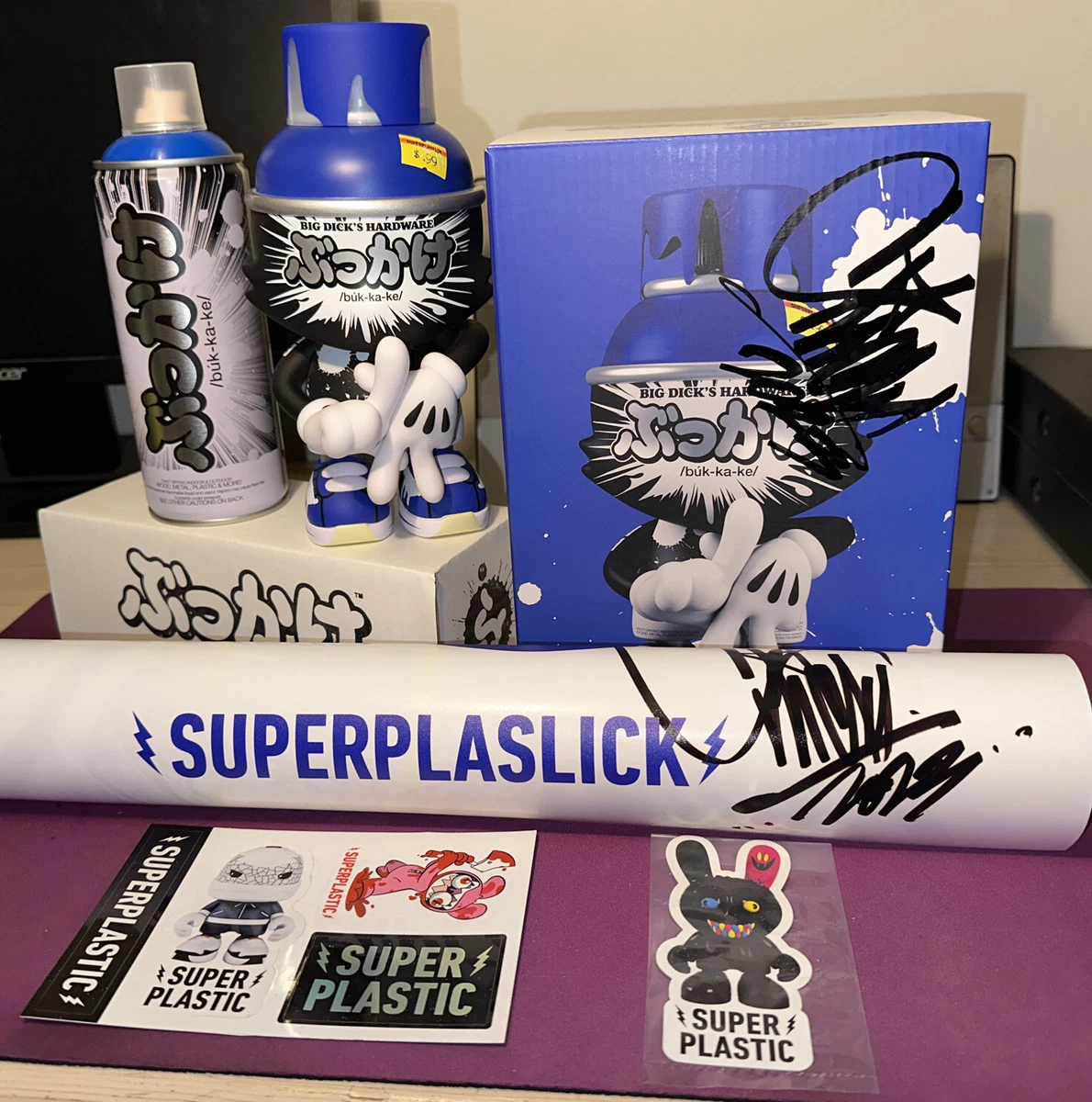 Autographed OG Slick x Superplastic “L.A. Blue” 8” Vinyl Figure w Poster  LE 444 | eBay