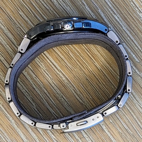 Citizen Eco Drive H500 Men's Titanium Chronograph Watch. Boxed With Instructions - Picture 6 of 14