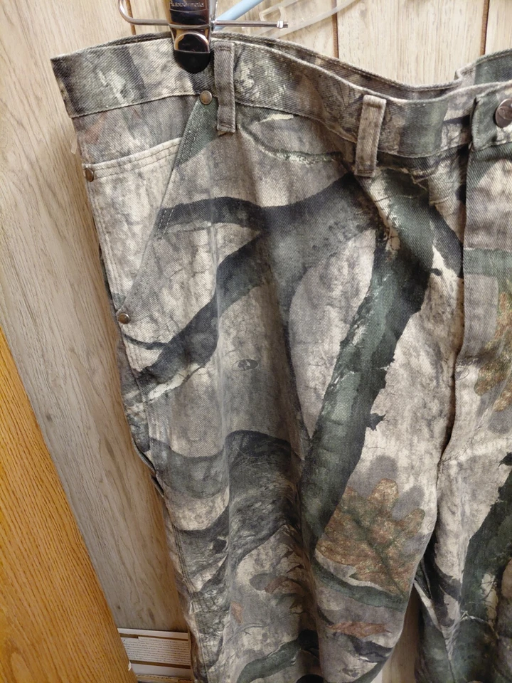 Men's PRO GEAR by WRANGLER 9-Pocket Hunter REALTREE CAMO Pant RF 50x30 - Image 2 of 4