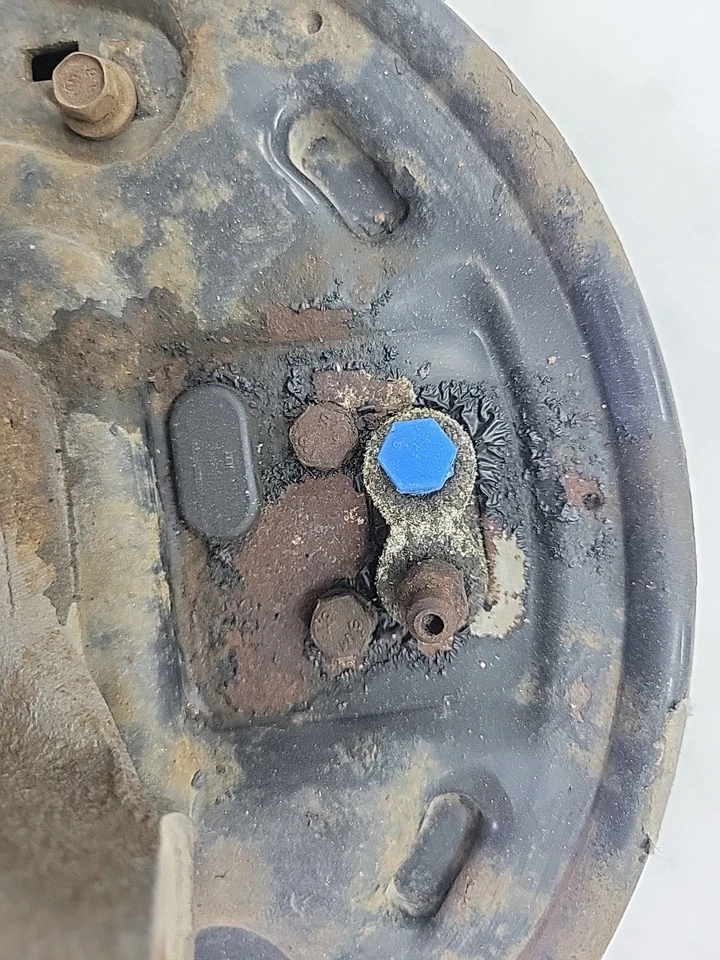 01-06 Dodge Stratus Chrysler Sebring sedán nudillo trasero derecho freno de tambor Foto 4 de 4