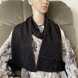 Authentique foulard Gucci écharpe marron laine argyle diamant monogramme 175x25cm