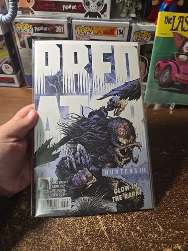 Predator Hunters III #2 Glow In The Dark (Dark Horse Comics) - Bild 6 von 16