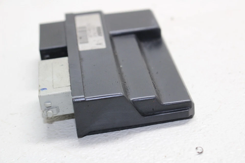 2003-2004 HONDA CBR600RR UNIDADE CONTROLADORA DE COMPUTADOR ECU CAIXA PRETA ECM CDI  - Imagem 3 de 4