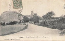 84 SABLET GENERAL VIEW TAKEN FROM THE ROAD TO VACQUEYRAS - 83907