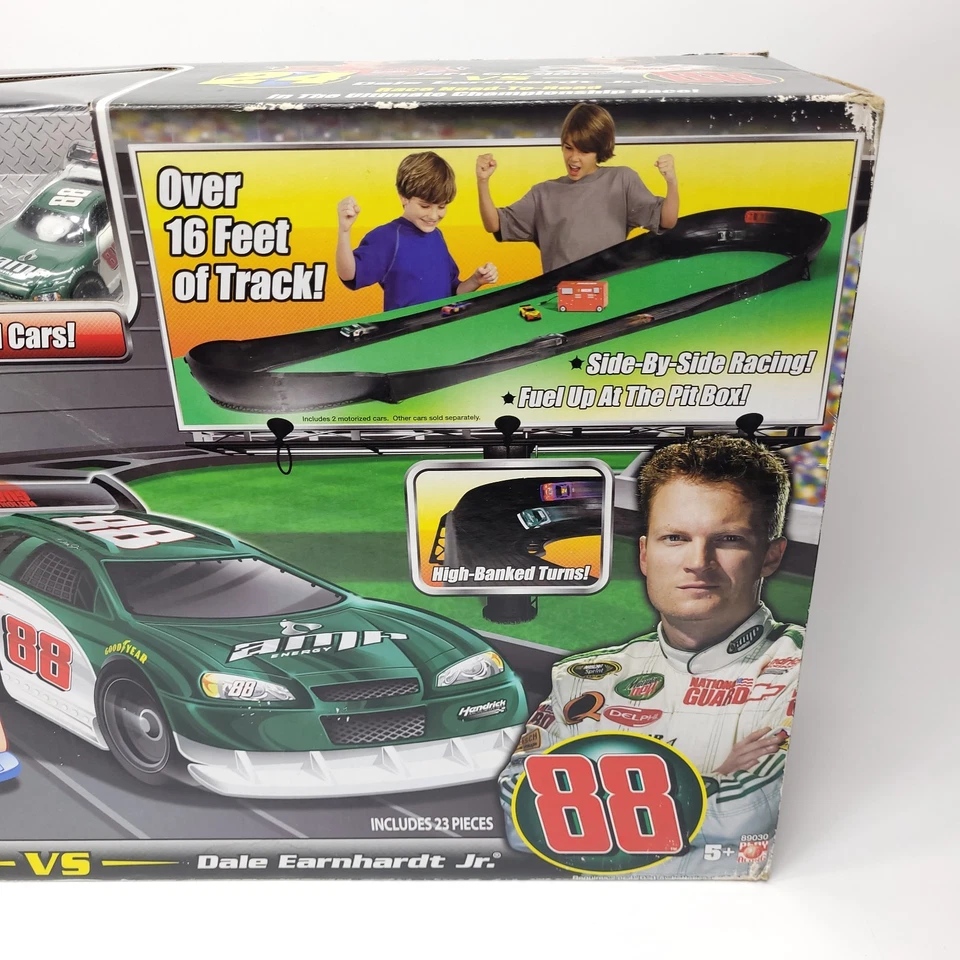 Vintage NASCAR Ultimate Speedway Motorized Track Set Gordon vs. Earnhardt Jr NEW - Image 4 of 4