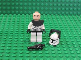 Lego Star Wars Clone Trooper Phase 1 Minifigure Pauldron 8014 10195 7675 7679 P3