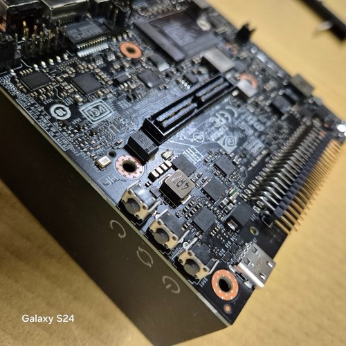 ZESTAW DEWELOPERSKI JETSON AGX XAVIER P2972 - Zdjęcie 2 z 13