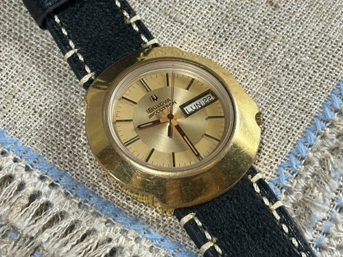BULOVA ACCUTRON / VINTAGE Swiss watch / tuning fork men's wrist watch - Picture 5 of 17
