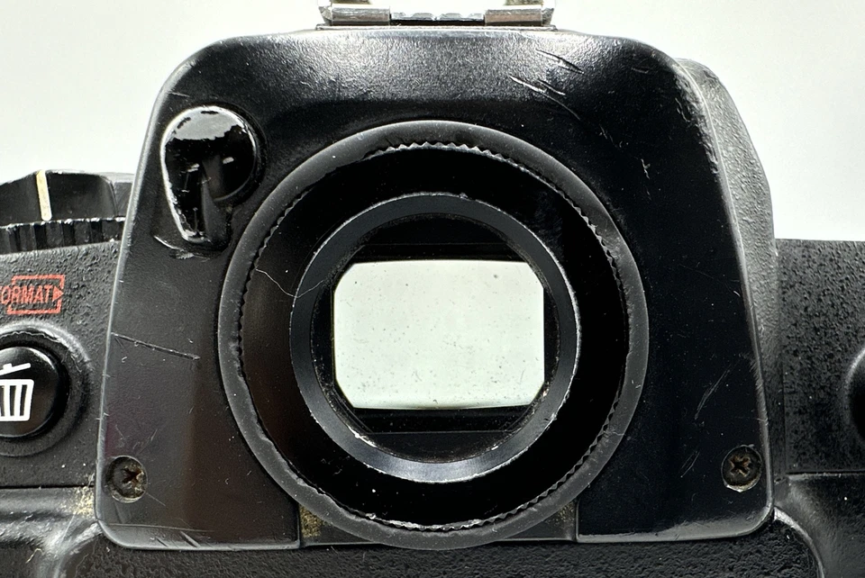 Cuerpo de cámara digital Nikon D2h 4,1 megapíxeles SLR SN 2004042 *TAL CUAL* Foto 4 de 4