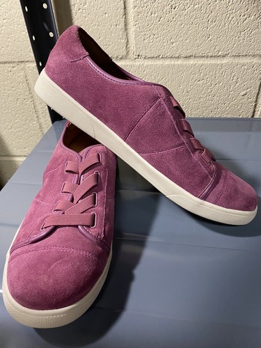 vionic jean suede sneakers