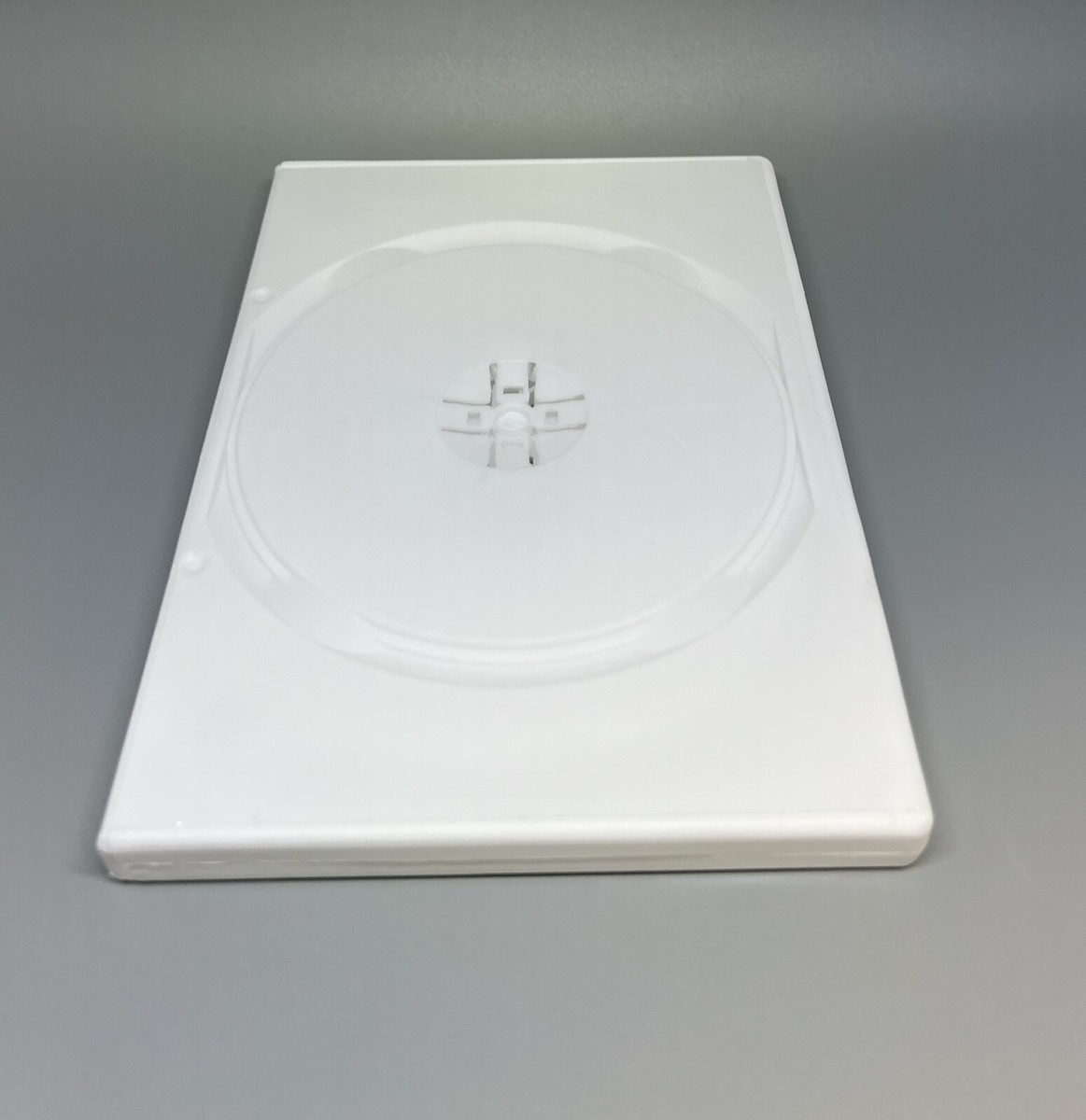 100 PCS NEW 14MM SLIM QUAD (4) DVD CASE WITH SWING TRAY 100 PCS NEW 14MM SLIM QUAD (4) DVD CASE WITH SWING TRAY