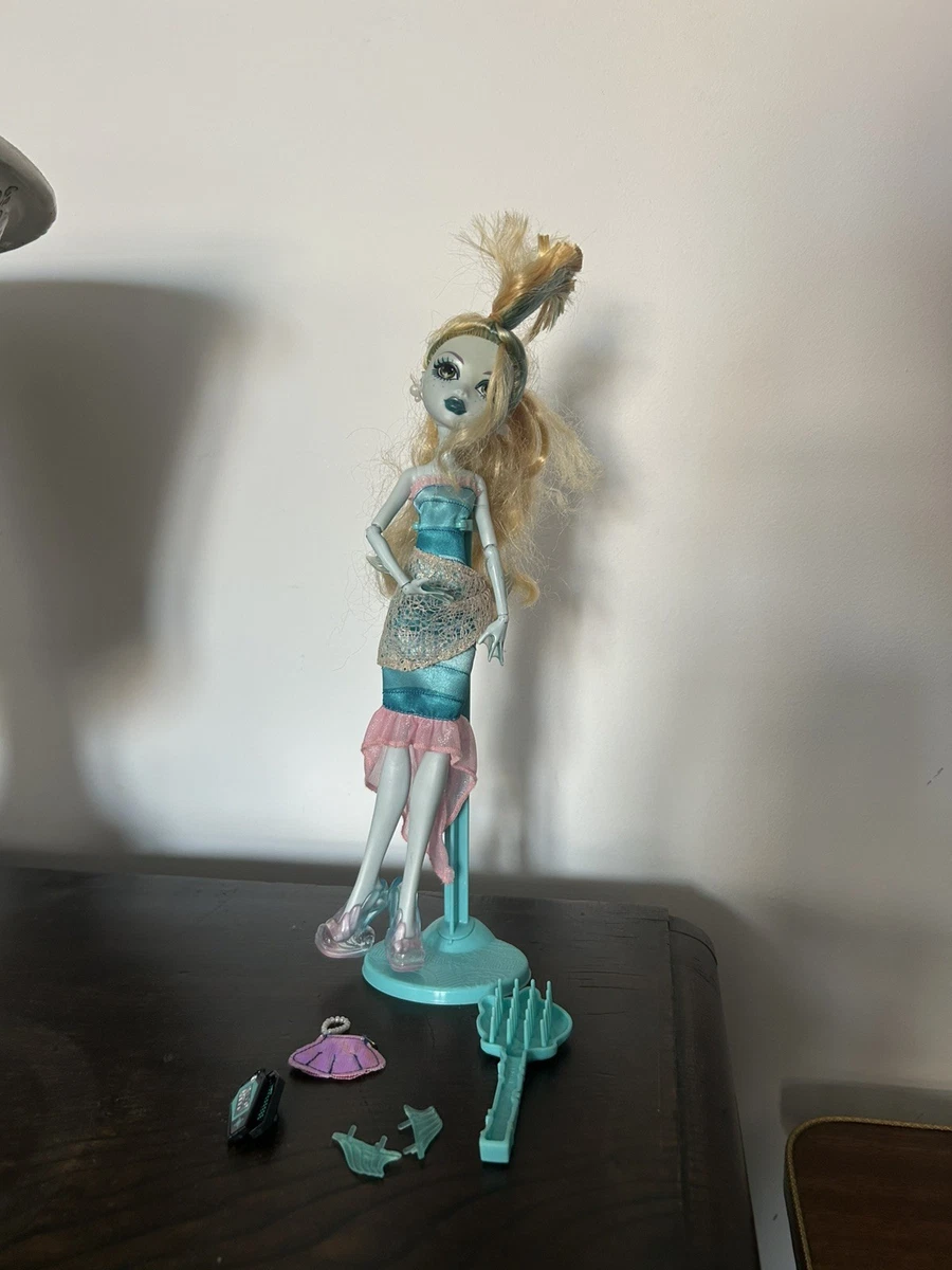 Monster High Lagoona Blue Dawn of the Dance G1 2011 Complete Doll W2145