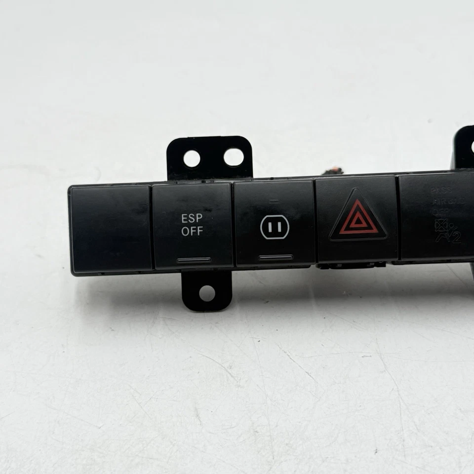 07 08 09 10 11 道奇 Nitro ESP 危险灯控制开关 P04602547AF 已测试 — 第 2/4 张图片