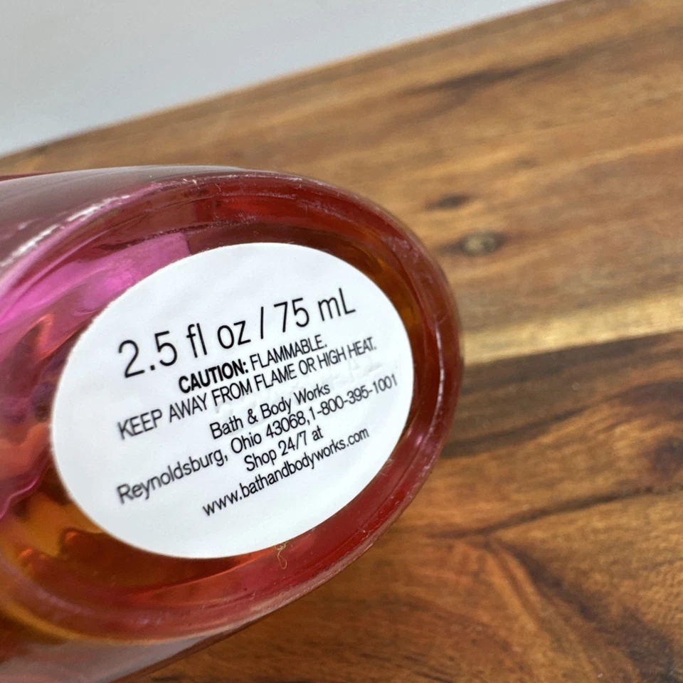 BATH & BODY WORKS PARIS AMOUR PERFUME SPRAY MUJER 2,5 OZ / 75 ML Foto 3 de 4