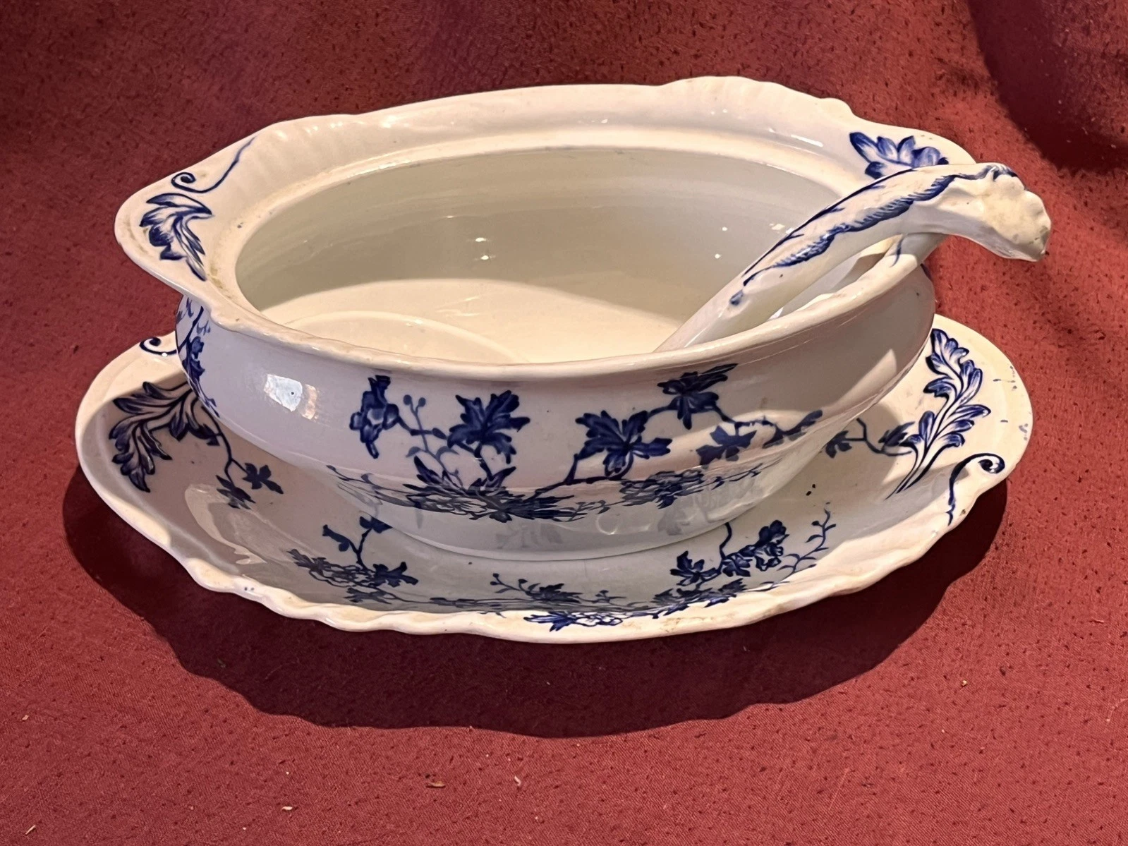 Victorian Maddock and Sons Blue & White Sauce/Small Tureen with Ladle and Stand