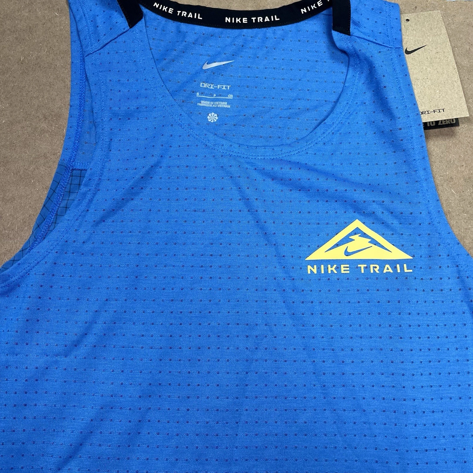 NEW NWT Nike Trail MENS SMALL S Dri-FIT Solid Blue Tank Top Shirt FJ5336-435