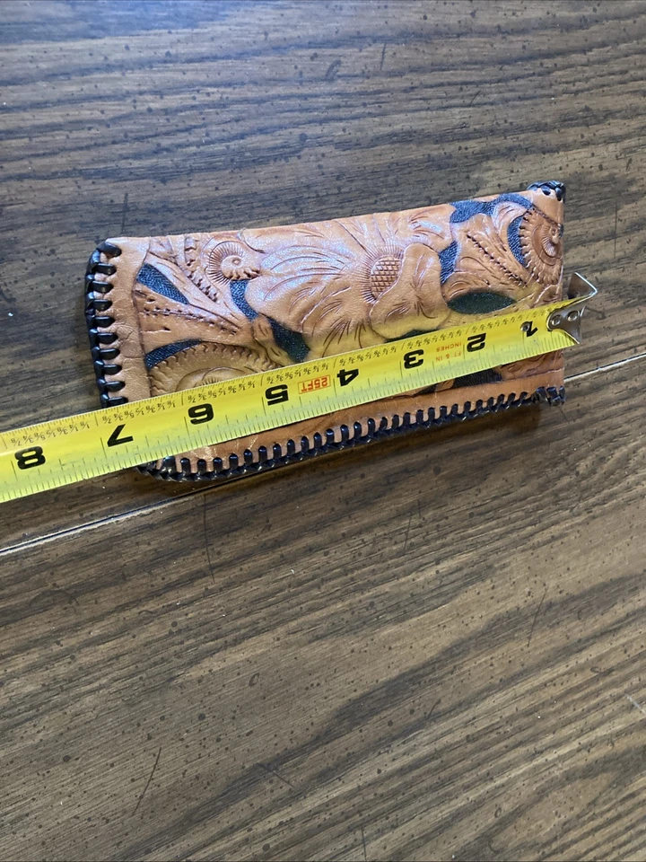 Vintage Embossed Leather Floral Glass Sunglass Case Snap Closure - Image 4 of 4