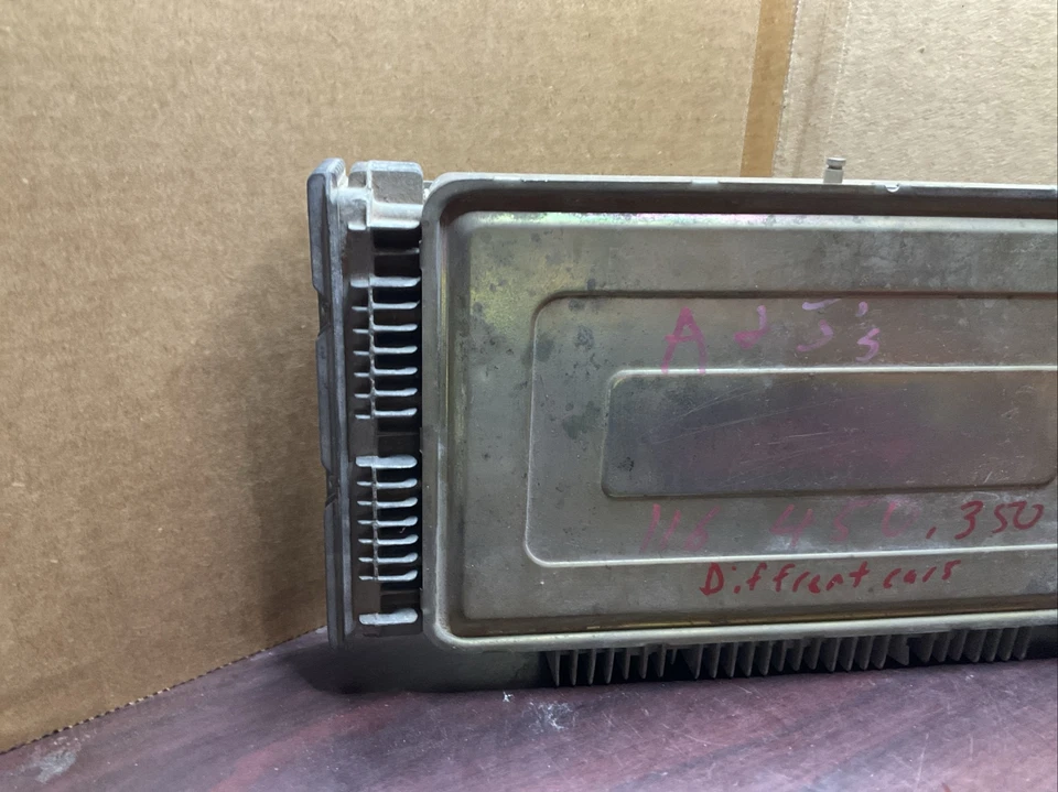 Computadora Bosch 0280002004 Mercedes Benz 350SLC 450SLC 450SEL ECU 0280002004 Foto 3 de 4