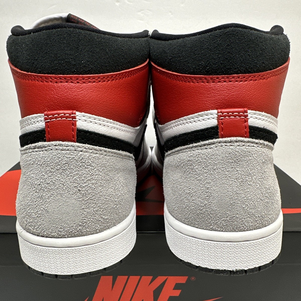 ★NIKE★Jordan 1 Retro High OG Light Smoke Grey★関税込★ Nike Air Jordan 1 Retro High OG “Light Smoke Grey” 25~30