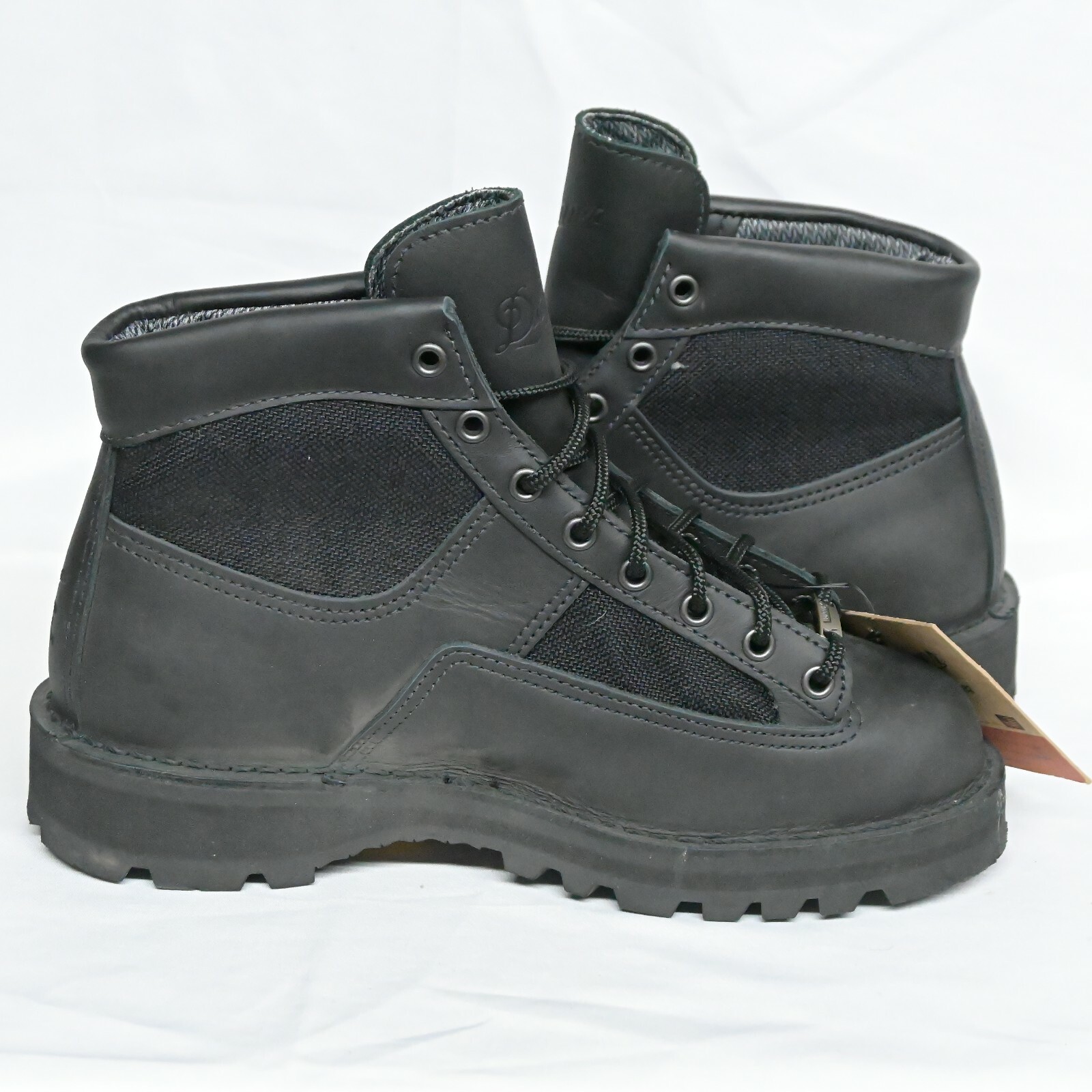NEW Danner 6\