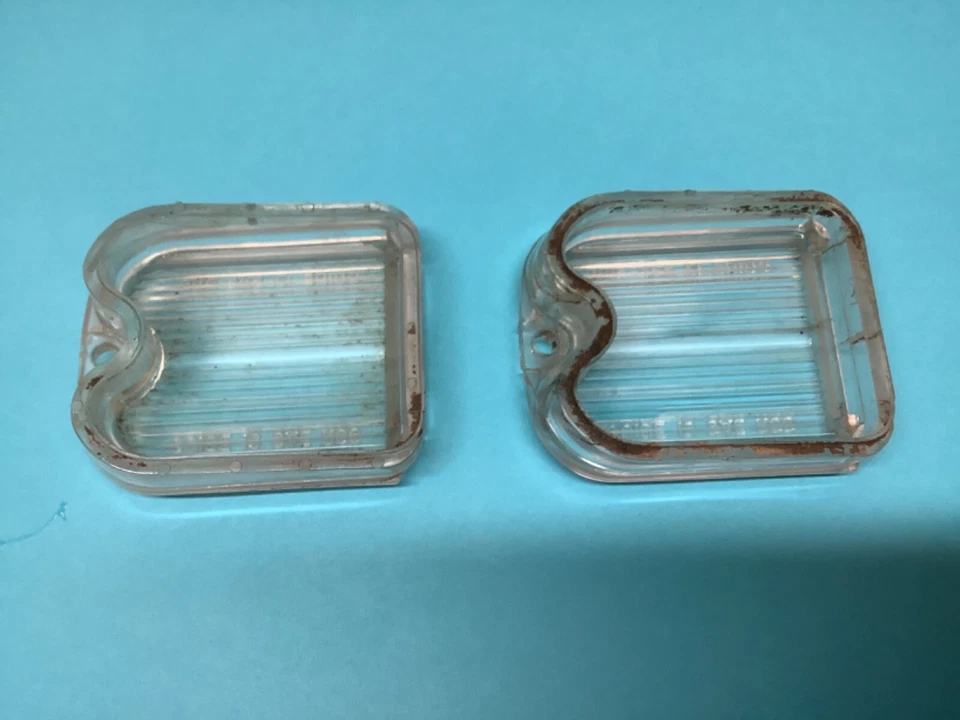GM 1966 CHEVROLET CHEVELLE MALIBU REAR BACK UP LENS SET OF 2 5957813 SS - Image 2 of 3