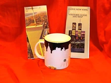 STARBUCKS 3D RELIEF NYC SKYLINE MUG VISITORS GUIDE/MAP & PORT AUTH w/TWIN TWRS