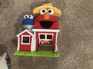 elmo playset