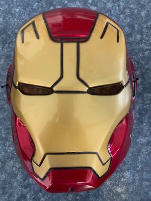IRON MAN  costume SZ SMALL  MARK 42 AVENGERS CHILD HALLOWEEN  1X1924