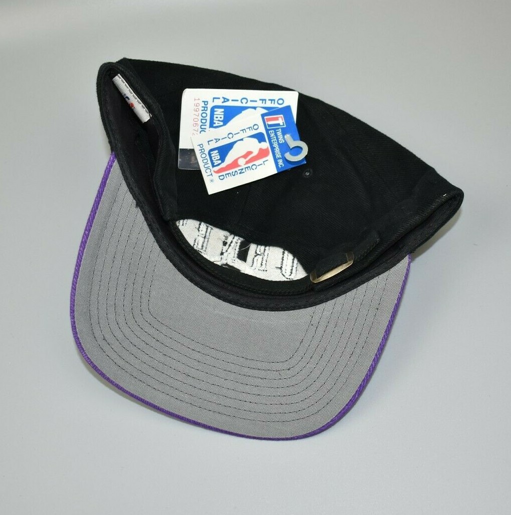 Charlotte Hornets NBA Twins Enterprise Vintage 90's Charlotte Hornets NBA Twins Enterprise Vintage 90's