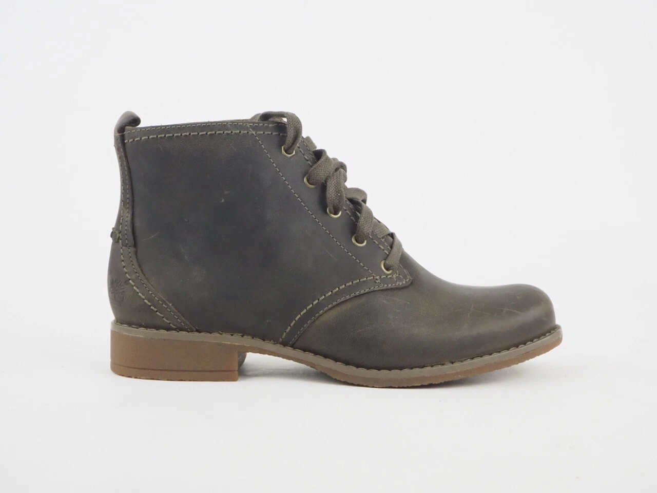 Stivali da donna Timberland EK Shoreham 3617R in pelle marrone con lacci deserto