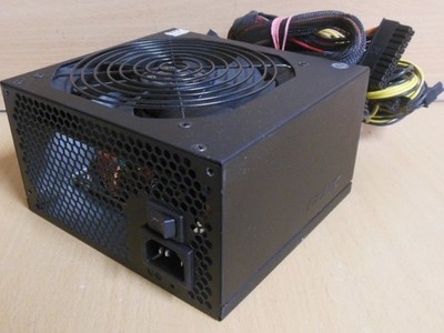 Antec VP700P 700Watt ATX PC Gaming Computer Netzteil 4x PCIe P4/P8 SATA* nt1680