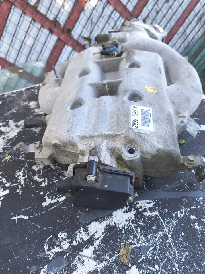 Saturn Aura 2008 cuerpo de acelerador de admisión superior Foto 4 de 4