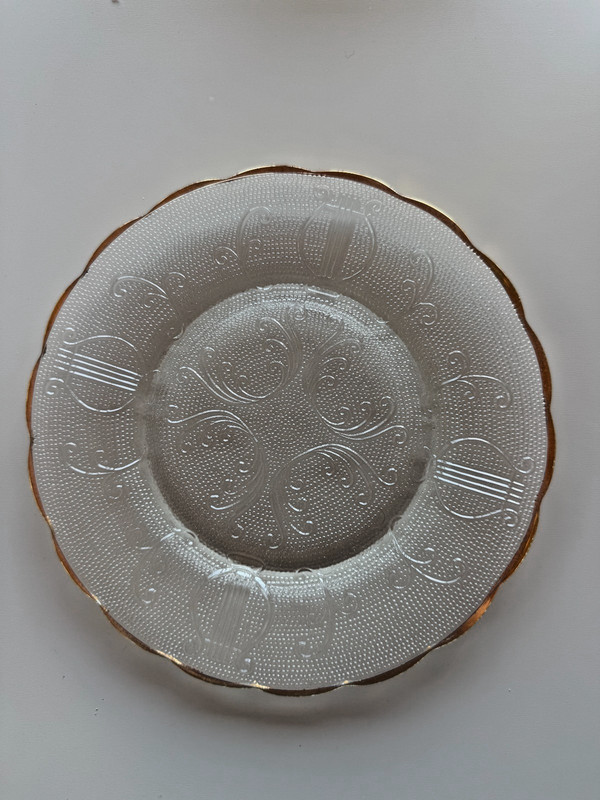 Vintage Jeannette Glass "Harp" Pattern 7" Salad / Dessert Plate with Gold Trim