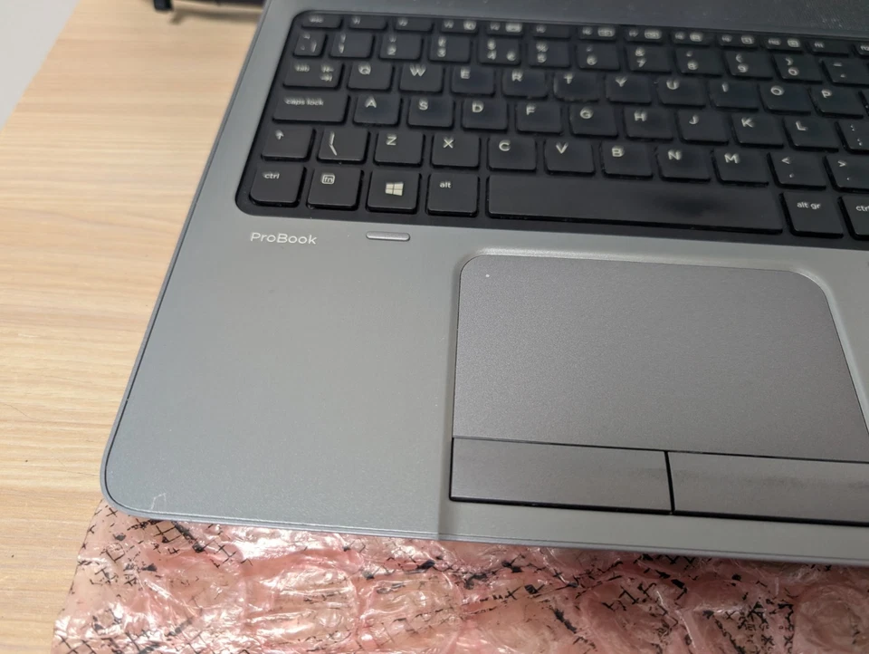 HP ProBook 655 G1 - AMD A10-5750M Radeon - 4GB Ram - No Storage - Image 3 of 4