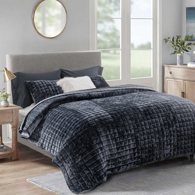 RECYCO Luxury Velvet Quilt Set King Size 3PC Lightweight Bedspread Set 108 x 92