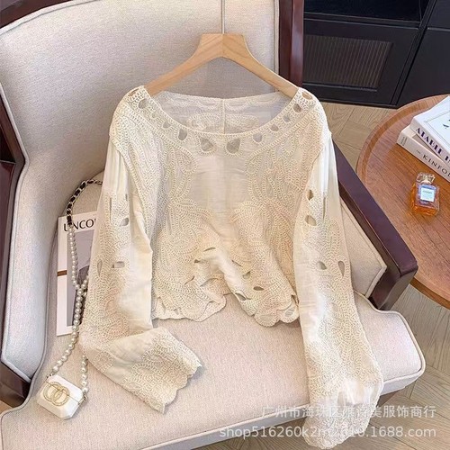 V-neck Embroidered Hollow Shirt Loose Cotton and Linen Bubble Sleeves, Short Top - Picture 24 of 24