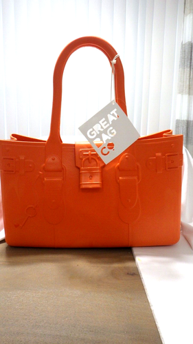 GREAT BAG CO ORANGE Rubber Purse Tote Shoulder Handbag Robert Verdi NWT New - Picture 2 of 11