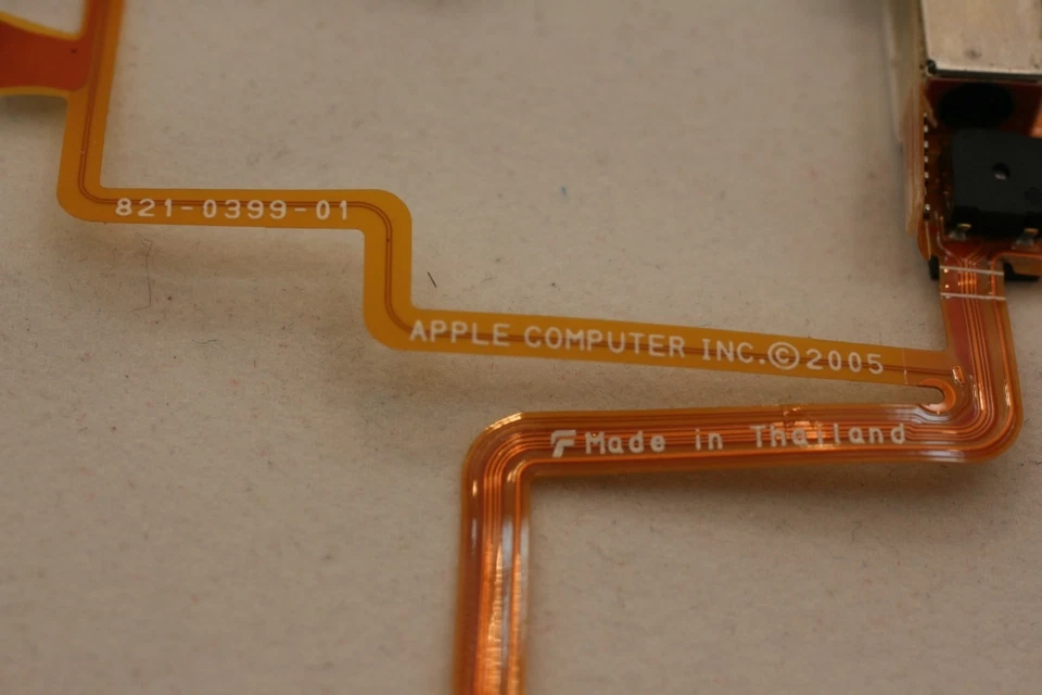 薄白色耳机插孔保持开关适用于 Apple iPod Classic 第 5.5 第 7 代 — 第 4/4 张图片