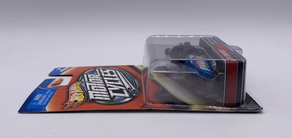 2011 Hot Wheels Motor Cycles Pit Cruisers Die cast Removable Rider New Rare - Image 4 of 4