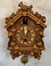 Antique LUX Animated Pendulette Mini Cuckoo Clock. Bobbing Red Bird