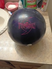Storm Typhoon Bowling Ball Purple Black SINGLE DRILL 2HR TWO HANDED RIGHTY